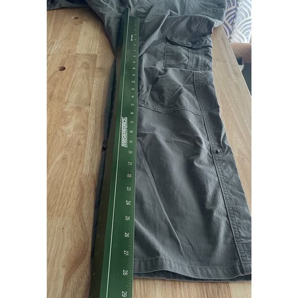 Kuhl Legendary Pants Cargo Stretch Hiking Active Outdoors Size 14 Extra Short - Picture 10 of 12